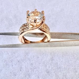 Gold rose ring & CZ